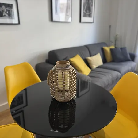 Miramar Black Yellow 칸느