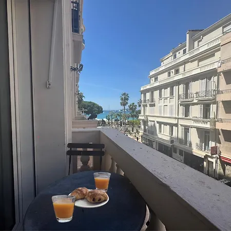 Miramar Black Yellow * Cannes